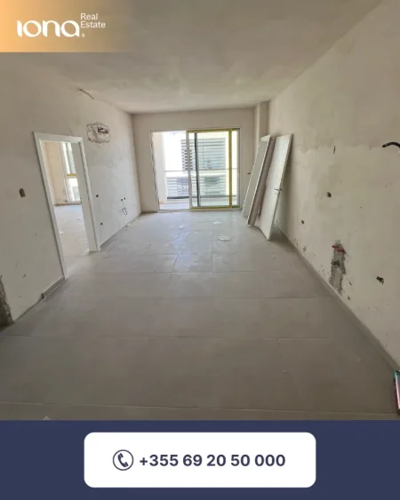 Golem, shitet apartament 1+1 Kati 8, 73 m² (Mali i Robit)