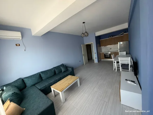 Tirane, jepet me qera apartament 1+1+Ballkon Kati 4, 68 m² 500 € (Teodor Keko)