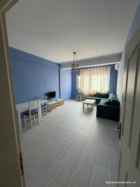 Tirane, jepet me qera apartament 1+1+Ballkon Kati 4, 68 m² 500 € (Teodor Keko)