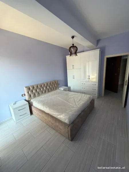 Tirane, jepet me qera apartament 1+1+Ballkon Kati 4, 68 m² 500 € (Teodor Keko)