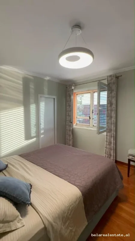Tirane, jepet me qera apartament 1+1+Ballkon Kati 6, 98 m² 1.500 € (Ahmet Pazari)