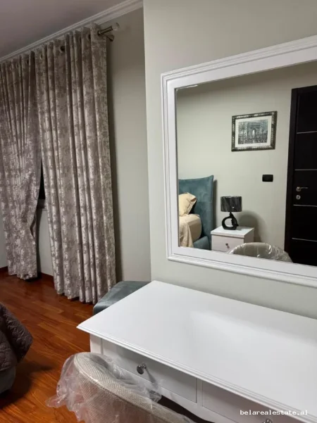 Tirane, jepet me qera apartament 1+1+Ballkon Kati 6, 98 m² 1.500 € (Ahmet Pazari)