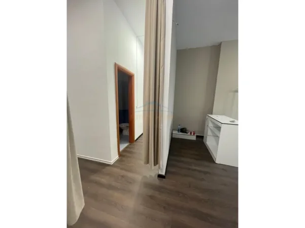 Qera, Ambient Biznesi, Liqeni i Thate. 0696069906