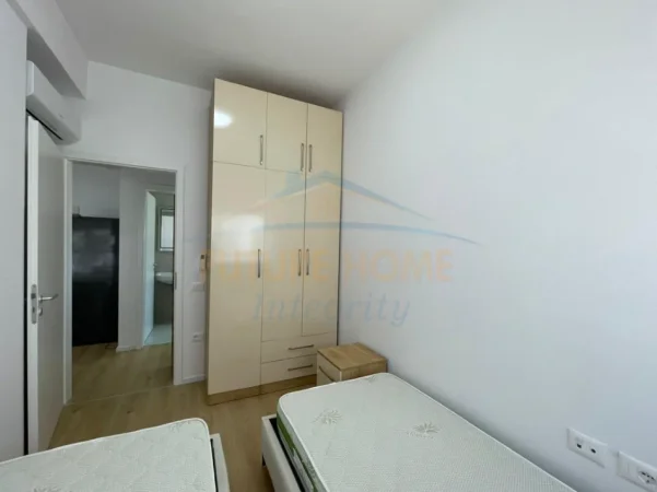 Tirane, jepet me qera apartament 2+1 Kati 5, 69 m² 450 € (Kompleksi Kadiu)