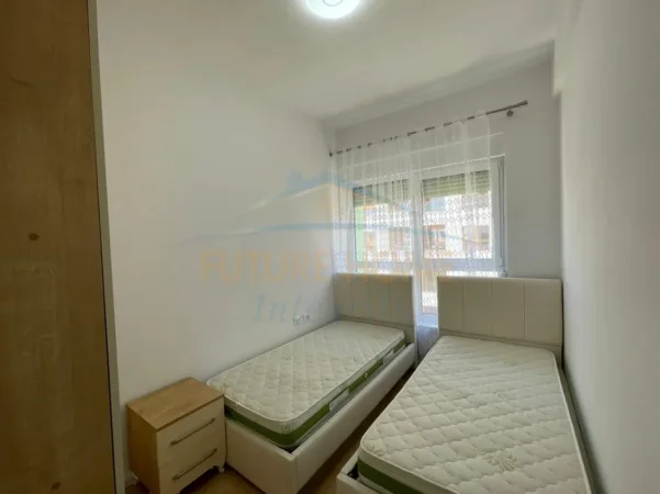 Tirane, jepet me qera apartament 2+1 Kati 5, 69 m² 450 € (Kompleksi Kadiu)