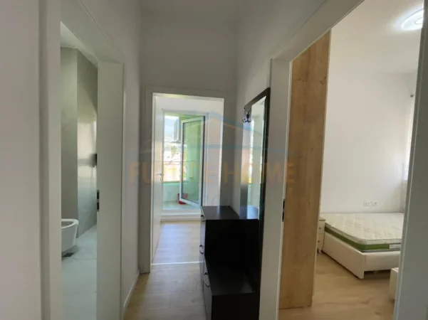 Tirane, jepet me qera apartament 2+1 Kati 5, 69 m² 450 € (Kompleksi Kadiu)