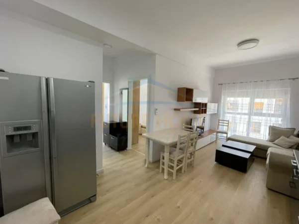 Tirane, jepet me qera apartament 2+1 Kati 5, 69 m² 450 € (Kompleksi Kadiu)