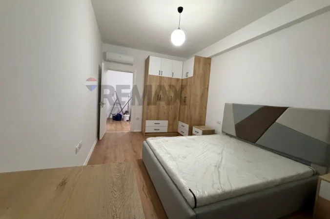 Shqiperi, jepet me qera apartament 1+1 , 4.700 € (Tirane)