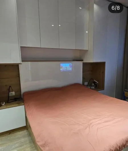 Tirane, jepet me qera apartament 1+1+Ballkon Kati 2, 67 m² 600 € (KOPESHTI BOTANIK PRANE XHAMISE)