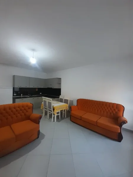 Tirane, jepet me qera Apartament 1+1+Ballkon, Kati 3, 70 m², Çmimi 45.000 Lekë të Reja, tek  Rruga DIBRËS, Tiranë)