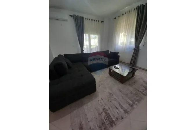 Tirane, jepet me qera apartament 2+1 Kati 2, 92 m² 450 € (Rramazan Gaxherri)