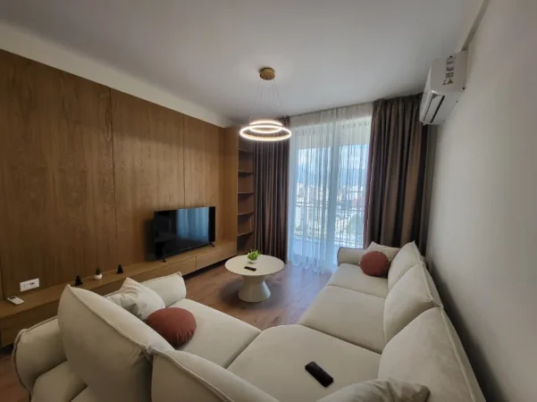 Tirane, jepet me qera apartament 2+1 Kati 9, 115 m² 1.250 € (Golden Tower tek Rr.Mine Peza)