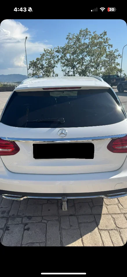 Tirane, shitet makine Mercedes benz Nafte, e bardhë automatik Kondicioner 376.100 km 9.500 €
