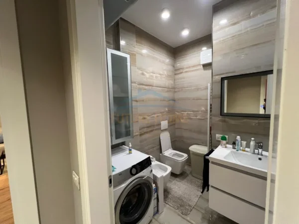 Shitet, Apartament 2+1+2, Kompleksi Panorama, Tiranë 0696069906