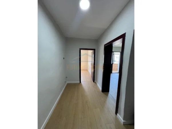 Shitet, Apartament 1+1, Ali Demi, Tirane 0696069906