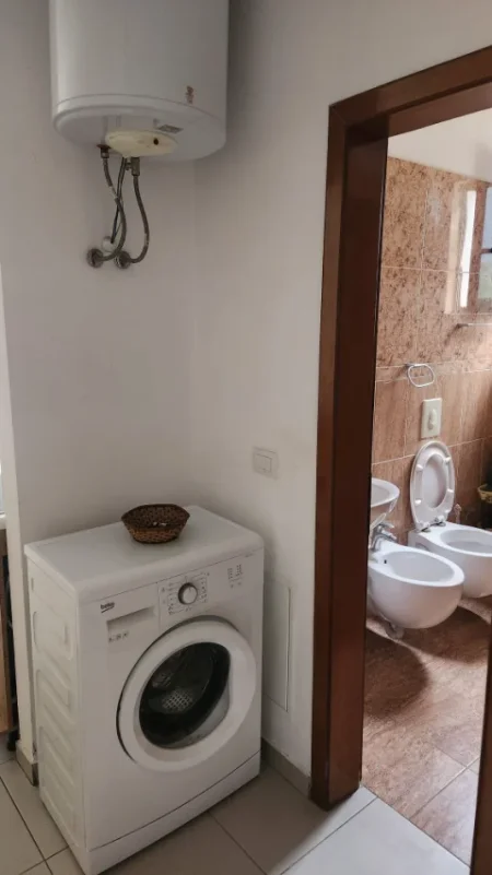 Tirane, jepet me qera apartament Kati 1, 60 m² 315 € (Sauk i Vjeter)