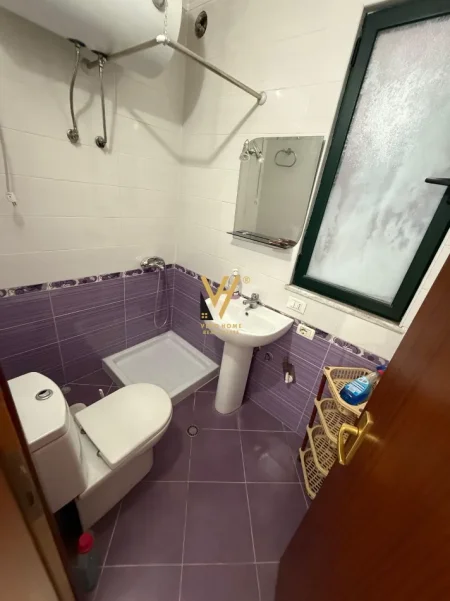 Tirane, jepet me qera zyre Kati 2, 125 m² 1.500 € (ISH BLLOK)