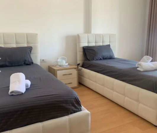 Tirane, jepet me qera apartament 2+1 Kati 9, 99 m² 650 € (5 MAJI)
