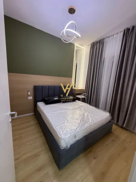 Tirane, jepet me qera apartament 1+1+Ballkon Kati 6, 60 m² 520 € (ALI DEMI)