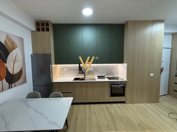 Tirane, jepet me qera apartament 1+1+Ballkon Kati 6, 60 m² 520 € (ALI DEMI)