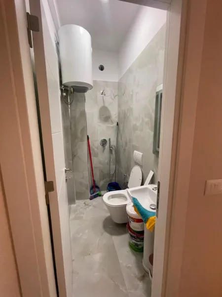 Tirane, shitet garsonier Studio Kati 0, 31 m² 55.000 € (Fresk)
