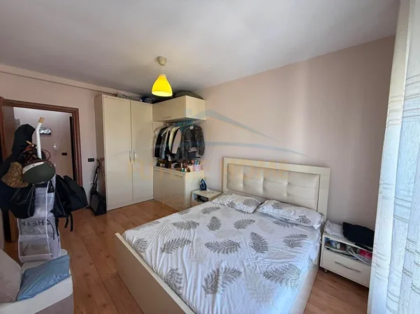 Tirane, shitet apartament 1+1 Kati 7, 71 m² 135.000 € (UNAZA E RE)