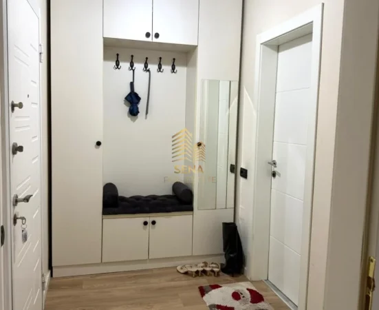 Tirane, jepet me qera apartament 1+1+Ballkon Kati 3, 55 m² 500 € (Rruga Dibres)