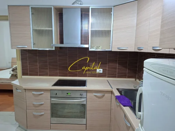 Tirane, jepet me qera apartament 1+1 Kati 1, 70 m² 500 € (DON BOSKO)