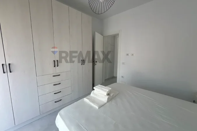 Vlore, jepet me qera apartament 1+1 Kati 1, 55 m² 350 € (Rruga Avdyl Frasheri, Vlore)