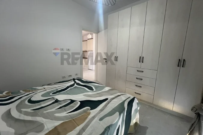 Vlore, jepet me qera apartament 1+1 Kati 1, 55 m² 350 € (Rruga Avdyl Frasheri, Vlore)
