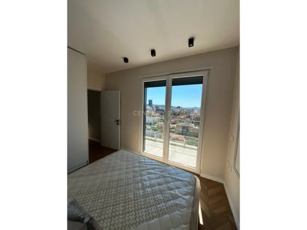Tirane, jepet me qera apartament 1+1+Ballkon Kati 9, 60 m² 750 € (Kompleksi Halili)