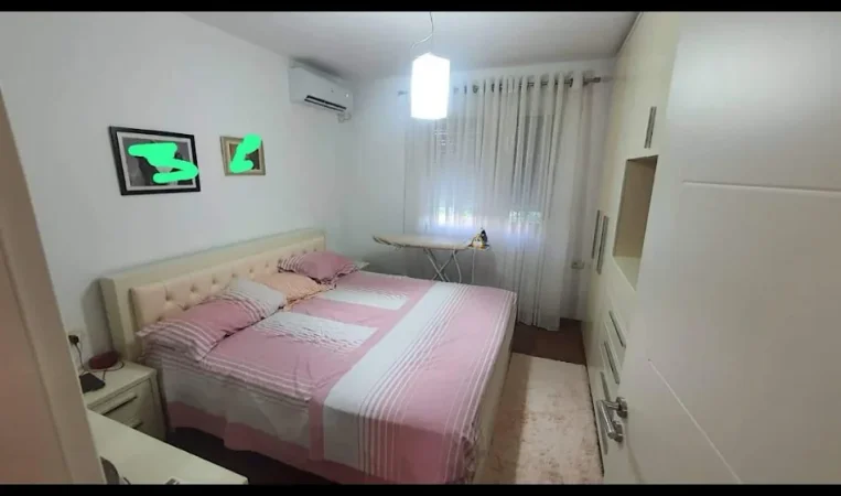 Tirane, jepet me qera apartament 2+1 Kati 2, 75 m² 500 € 