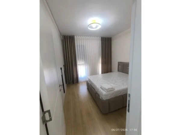 Tirane, jepet me qera apartament 1+1 Kati 4, 68 m² 650 € (Kompleksi Ndregjoni,Jordan Misja)