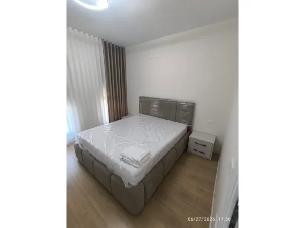 Tirane, jepet me qera apartament 1+1 Kati 4, 68 m² 650 € (Kompleksi Ndregjoni,Jordan Misja)