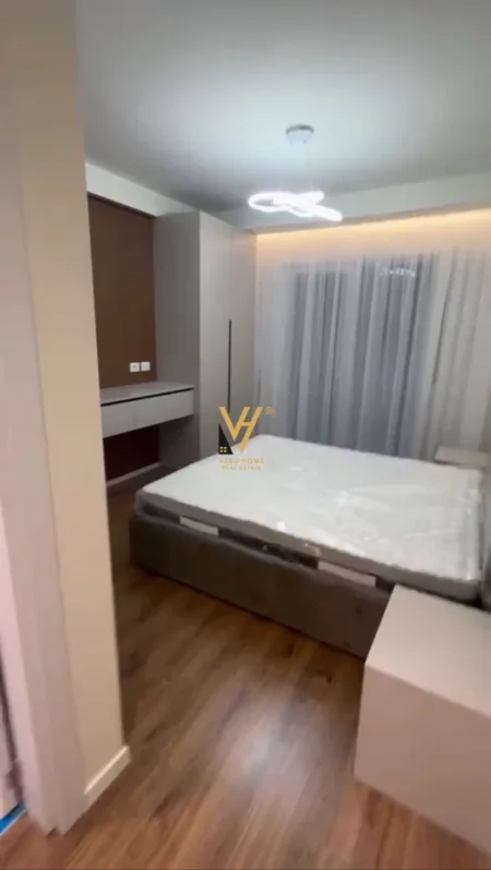 Tirane, jepet me qera apartament 2+1+Ballkon Kati 6, 114 m² 1.000 € (RRUGA DRITAN HOXHA)