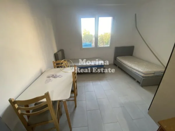 Tirane, jepet me qera apartament 1+1 Kati 1, 45 m² 200 € (Vilat Gjermane)