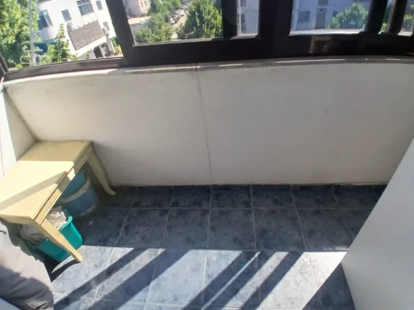 Tirane, jepet me qera apartament 1+1+Ballkon Kati 4, 65 m² 430 € (Boca caffe)