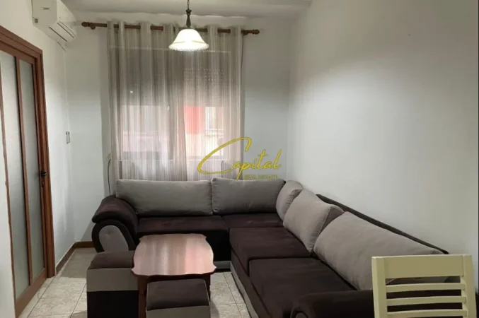 Tirane, shitet apartament 1+1 Kati 4, 50 m² 150.000 € (MYSLYM SHYRI)