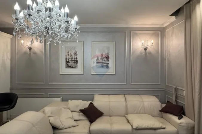 Tirane, jepet me qera apartament 2+1 , 130 m² 2.500 € (Ambasador 3)