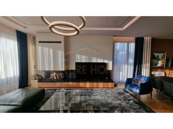 Tirane, shitet Vile 3+1 Kati 3, 271 m² 