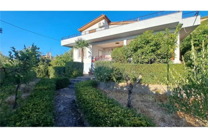 Vlore, shes Vile 2 Katshe, 250 m² 520.000 €