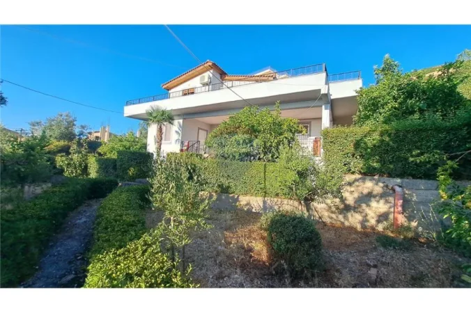 Vlore, shes Vile 2 Katshe, 250 m² 520.000 €