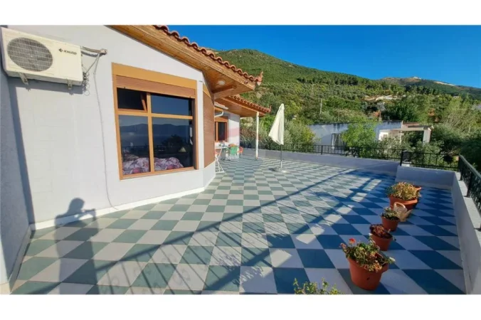 Vlore, shes Vile 2 Katshe, 250 m² 520.000 €