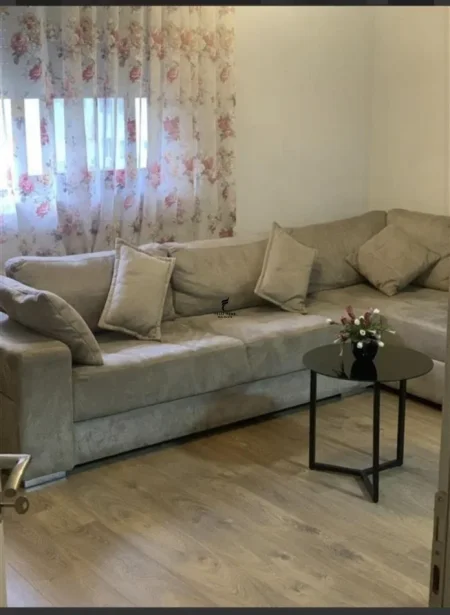 Tirane, shitet apartament 1+1 Kati 3, 57 m² 93.000 € (OXHAKU)
