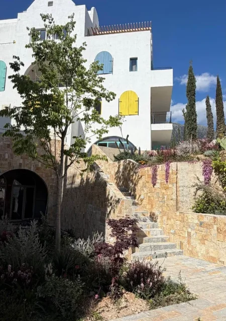 Sarande, shitet vetem 1 dhome , 33 m² 160.280 € (sarande)