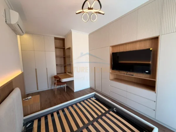 Tirane, jepet me qera apartament 2+1 Kati 5, 114 m² 2.000 € (Altana Luxury Residence)