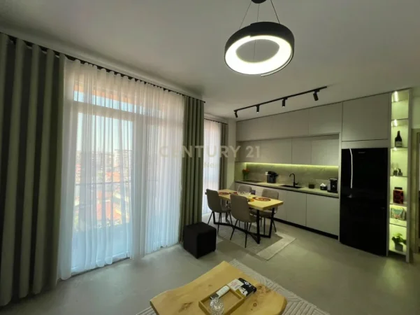 Tirane, jepet me qera apartament 1+1 Kati 5, 70 m² 600 € (jordan misja)