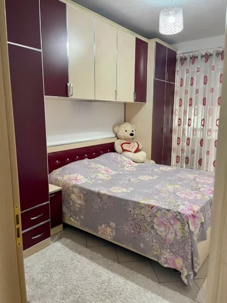 Tirane, shes 2+1 Kati 1, 125.000 €