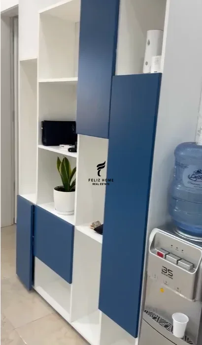 Tirane, jepet me qera zyre Kati 3, 122 m² 1.800 € (RRUGA E DURRESIT)