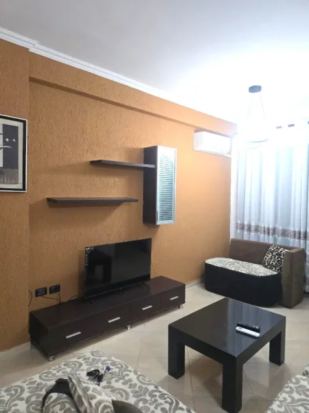 🏡 Jepet me Qira Apartament 2+1 ne Yzberisht tek Nela 6,   450 mije lekee